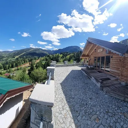 Lodge Cabanele View *